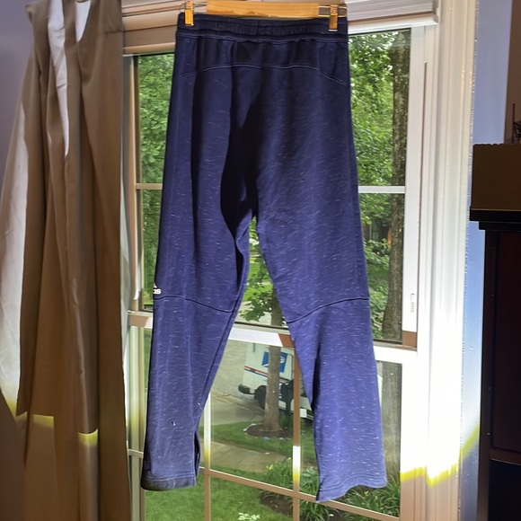 Adidas Men’s Classic Joggers in Navy - Picture 4 of 4